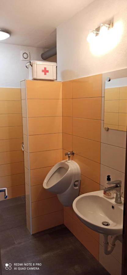 Na Vrtu K25 Otel Gradac Dış mekan fotoğraf
