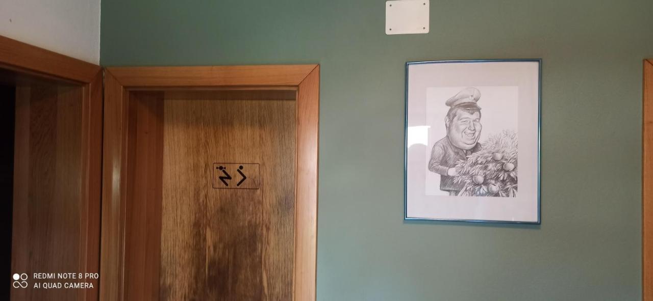 Na Vrtu K25 Otel Gradac Dış mekan fotoğraf